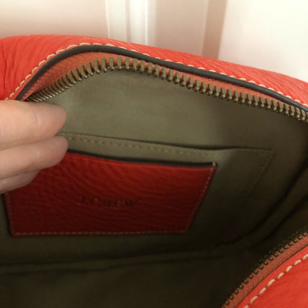 Red handbag! - Picture 3 of 4